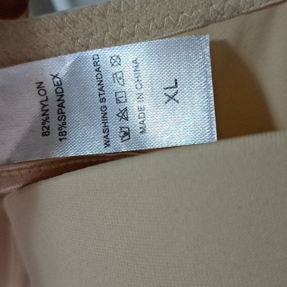 SHAPEWEAR - Picture 4 of 5